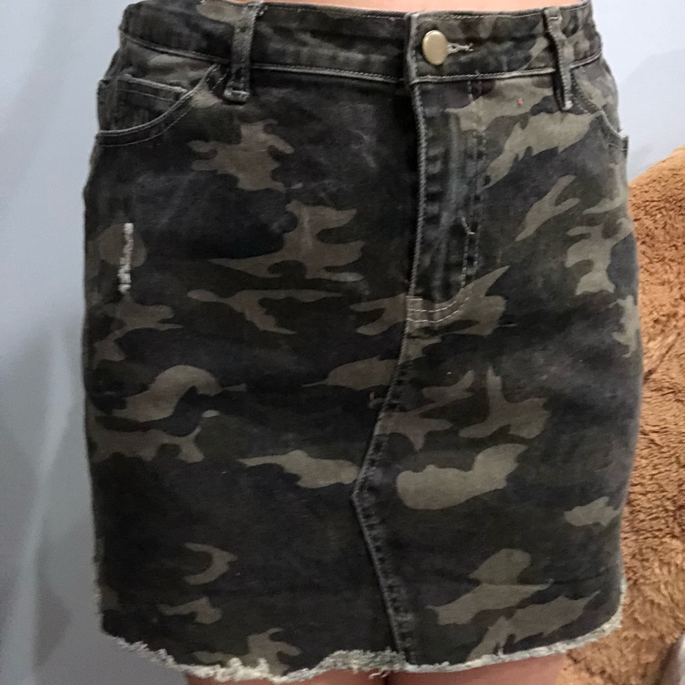camo jean skirt! Worn once